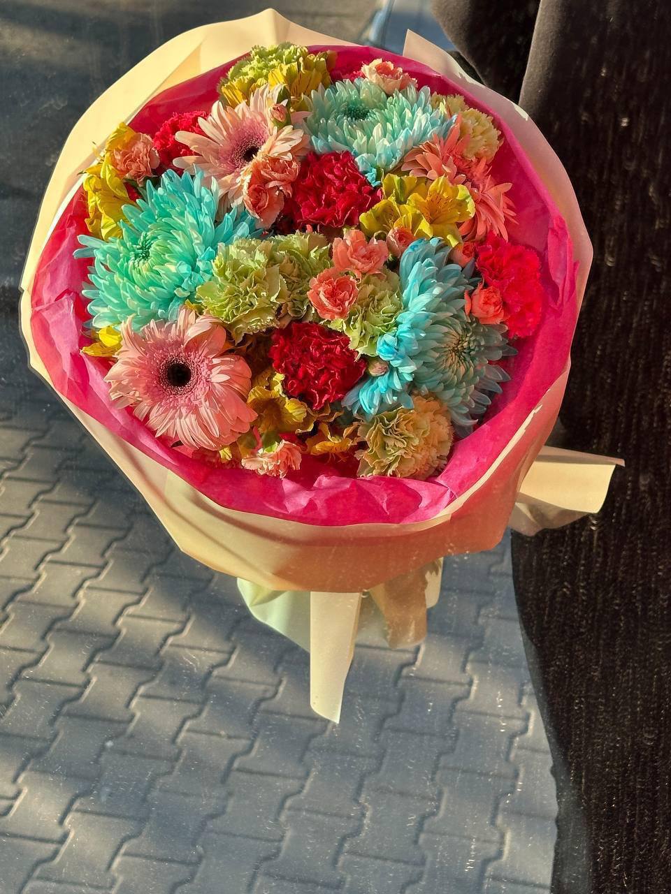 Авторский букет «Дофаминовый букет Радужное настроение»